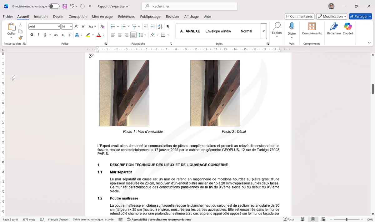 Tableau 2x2 avec photos et légendes, bordures masquées